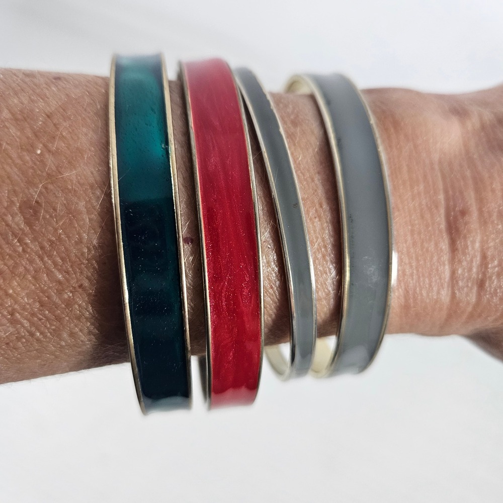 Vintage Enamel Bangle Bracelet Set Gold Tone Green Red Grey 4 Piece Stackable